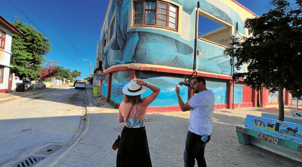 Walking tour Arte em San Nicolas